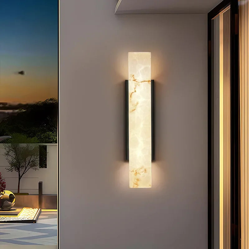 MARBLE – Moderne Outdoor-Wandleuchte aus edlem Marmor