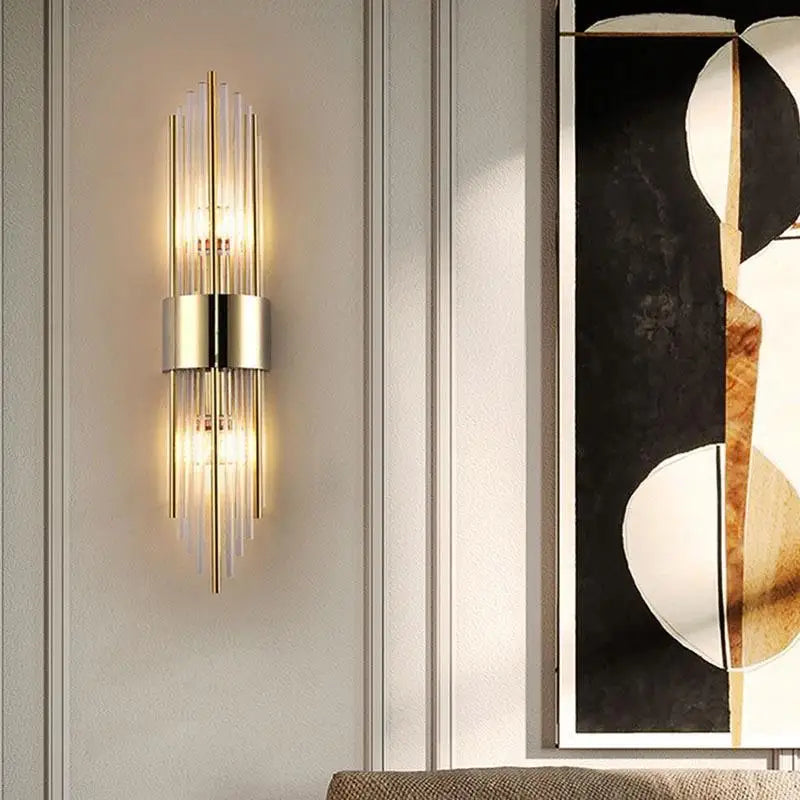 VALERIA – Luxus Kristall-Wandleuchte mit goldenem Sockel & Up-Down-Effekt
