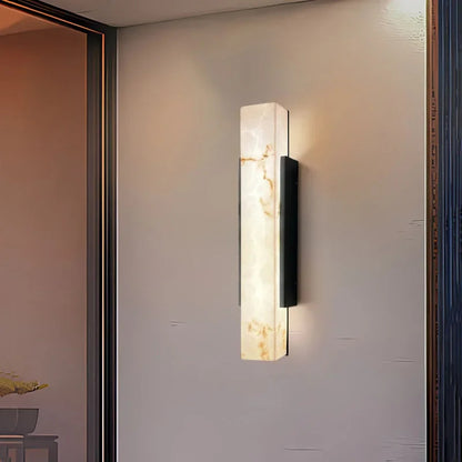 MARBLE – Moderne Outdoor-Wandleuchte aus edlem Marmor