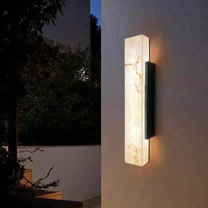 MARBLE – Moderne Outdoor-Wandleuchte aus edlem Marmor